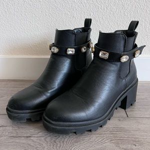 Black Chelse Amulet Booties